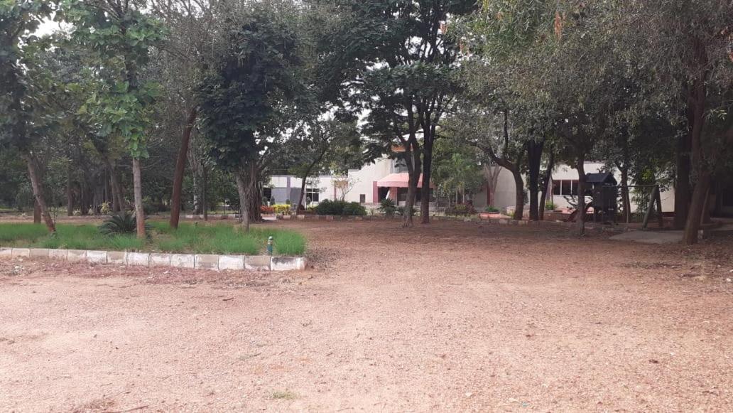 Kstdc Hotel Mayura Pavithra Yediyur Kunigal Zewnętrze zdjęcie