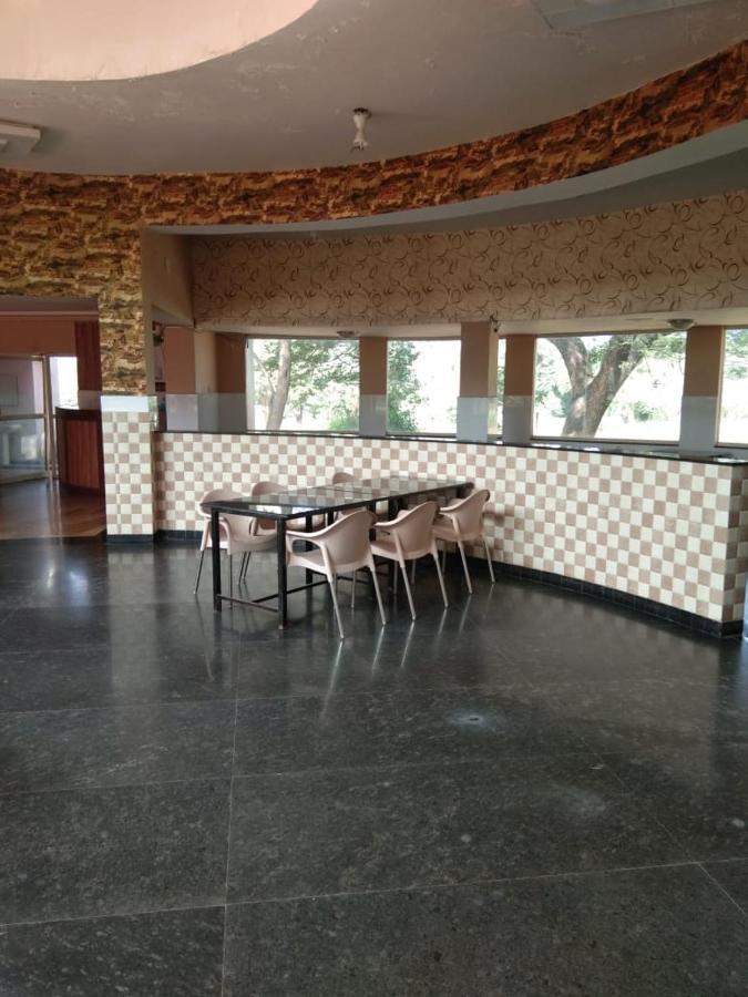 Kstdc Hotel Mayura Pavithra Yediyur Kunigal Zewnętrze zdjęcie