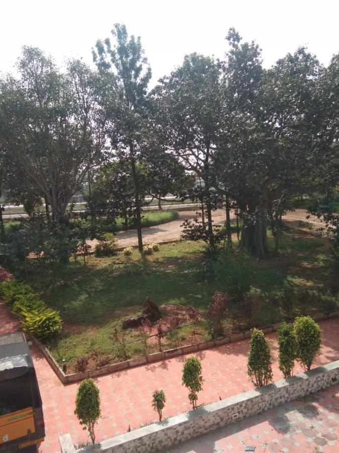 Kstdc Hotel Mayura Pavithra Yediyur Kunigal Zewnętrze zdjęcie