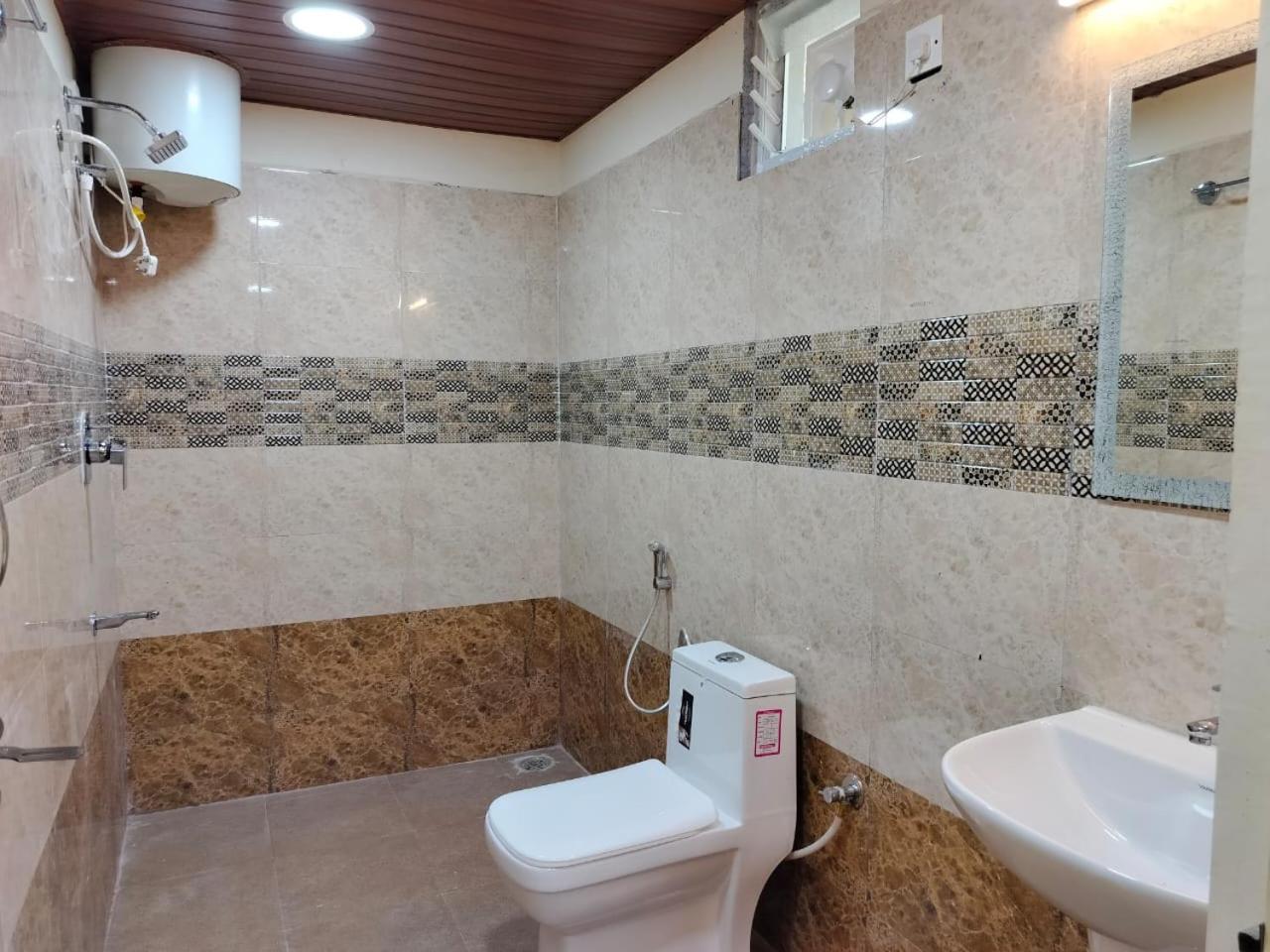 Kstdc Hotel Mayura Pavithra Yediyur Kunigal Zewnętrze zdjęcie